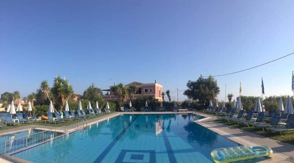 Monika Hotel Sidari シダリオン エクステリア 写真